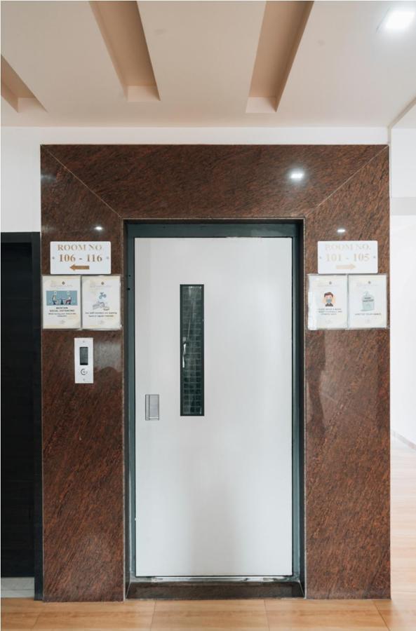 Hotel Krushna Inn Трімбак Екстер'єр фото